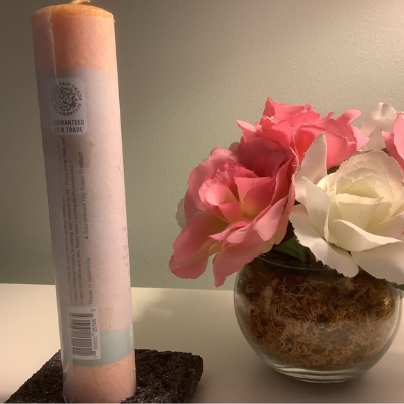 NWT! Chakra Love Energy Candle and holder - Picture 5 of 7